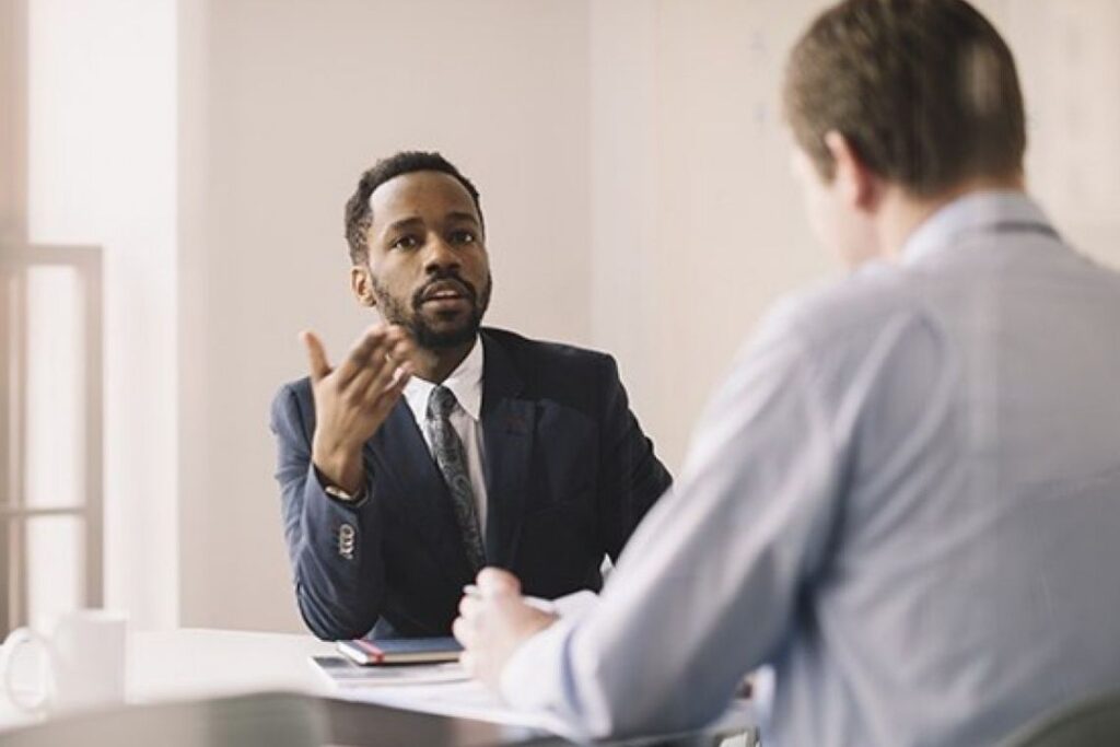 Estas 4 perguntas NUNCA devem ser feitas em uma entrevista de emprego