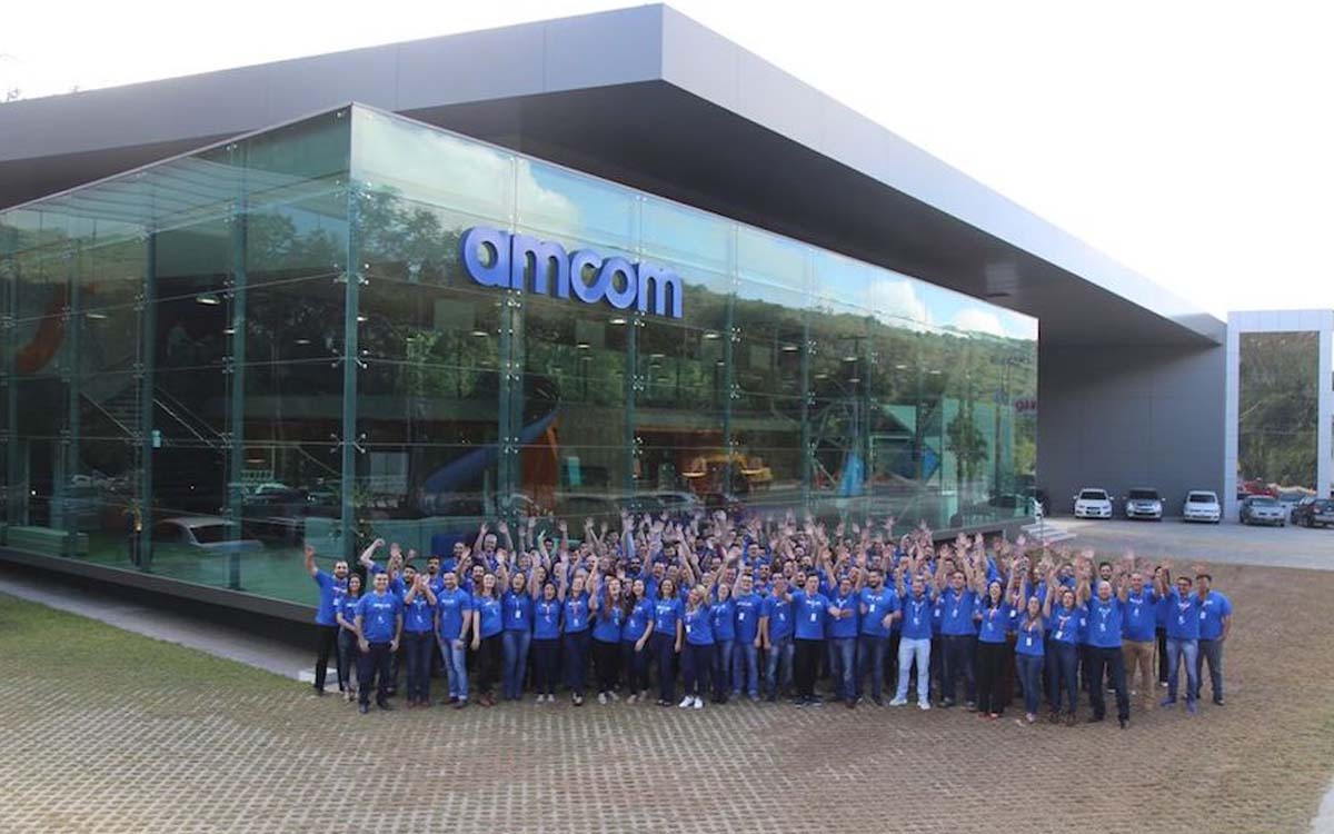 AMcom abre novas vagas de emprego pelo país. Foto: Divulgação