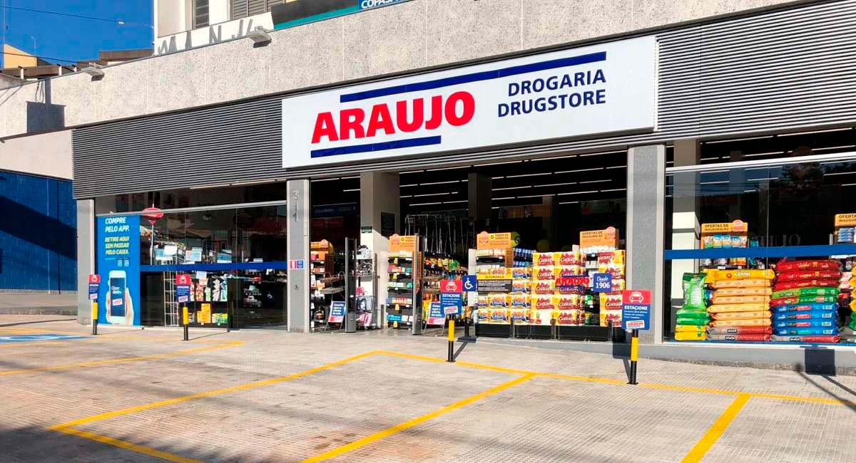 A Drogaria Araujo está com NOVAS VAGAS DE EMPREGO, confira as oportunidades. Foto: Reprodução/ Web